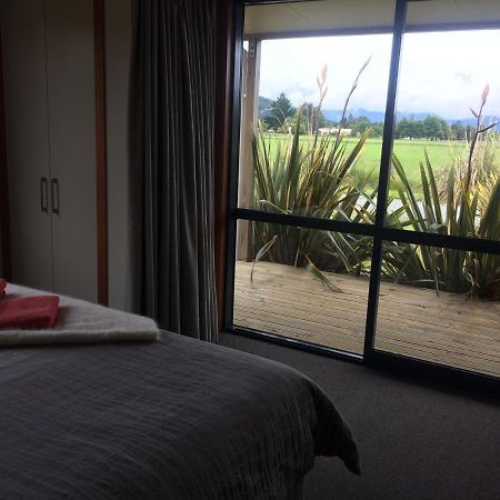 Acheron Cottages Manapouri Extérieur photo
