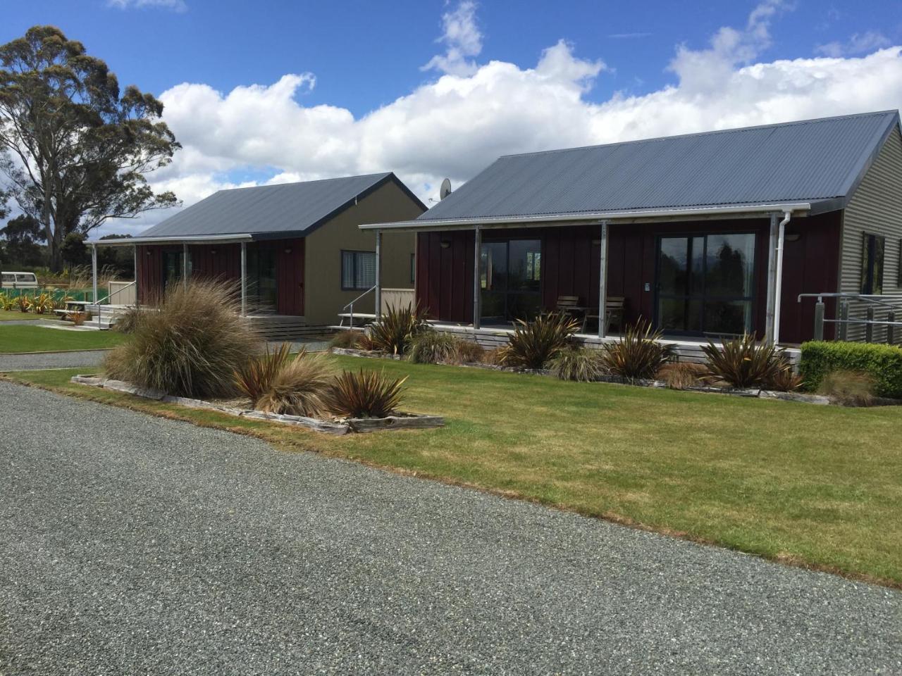 Acheron Cottages Manapouri Extérieur photo